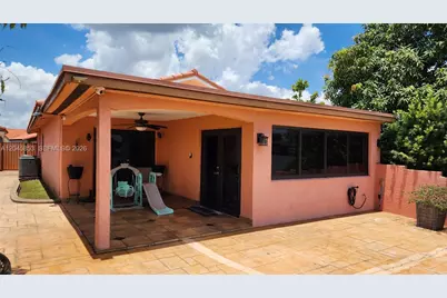 2588 W 64th St, Hialeah, FL 33016 - Photo 25