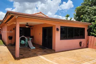 2588 W 64th St, Hialeah, FL 33016 - Photo 25