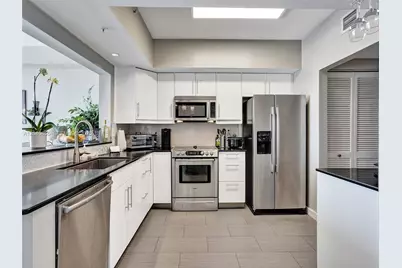 3020 NE 32nd Ave #925, Fort Lauderdale, FL 33308 - Photo 9