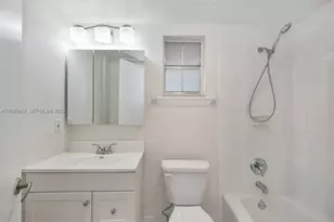 8500 SW 109th Ave, Miami, FL 33173 - Photo 13