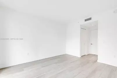55 SW 9th St #3104, Miami, FL 33130 - Photo 23