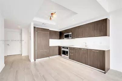 55 SW 9th St #3104, Miami, FL 33130 - Photo 11