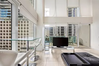 41 SE 5th St #502, Miami, FL 33131 - Photo 11