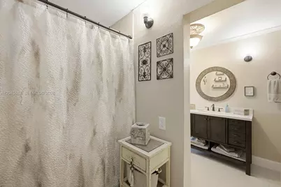 7858 NW 171st St, Hialeah, FL 33015 - Photo 19