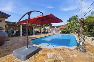 7858 NW 171st St, Hialeah, FL 33015 - Photo 33