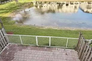 8965 NW 98th Ave, Doral, FL 33178 - Photo 5