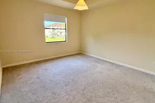 8965 NW 98th Ave, Doral, FL 33178 - Photo 15