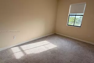 8965 NW 98th Ave, Doral, FL 33178 - Photo 21