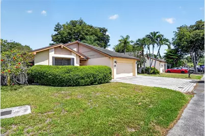 5212 SW 151st Pl, Miami, FL 33185 - Photo 3