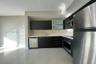 90 SW 3rd St, Miami, FL 33130 - Photo 3