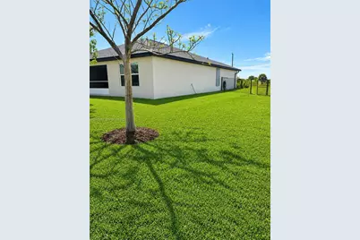 2123 NE 6th Ave, Cape Coral, FL 33909 - Photo 19