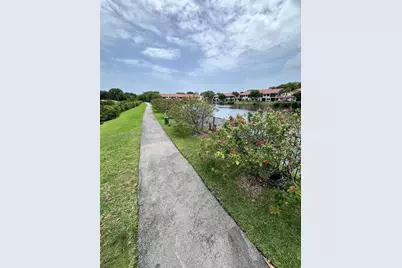 3345 Emerald Oaks Dr #106, Hollywood, FL 33021 - Photo 43