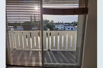 7900 Tatum Waterway Dr #304, Miami Beach, FL 33141 - Photo 5