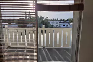 7900 Tatum Waterway Dr, Miami Beach, FL 33141 - Photo 5