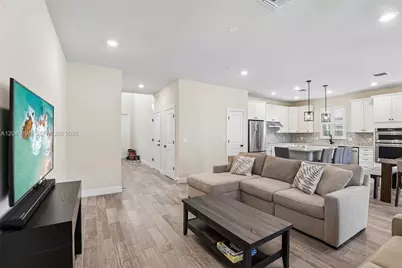 1636 Trailhead Ter, Hollywood, FL 33021 - Photo 13