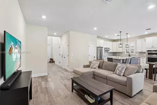 1636 Trailhead Terrace, Hollywood, FL 33021 - Photo 13