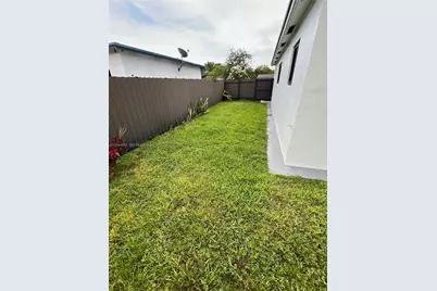 6685 NW 38th Ter #n/a, Virginia Gardens, FL 33166 - Photo 17