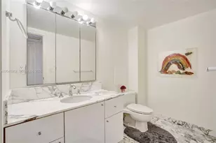 9801 Collins Ave, Bal Harbour, FL 33154 - Photo 35