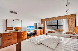 9801 Collins Ave, Bal Harbour, FL 33154 - Photo 37