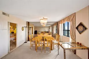 9801 Collins Ave, Bal Harbour, FL 33154 - Photo 19