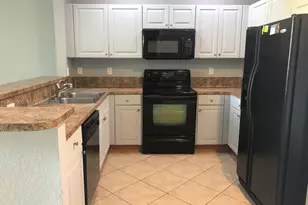 8209 SW 25th Ct, Miramar, FL 33025 - Photo 7