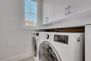 3406 Ponce de Leon Blvd, Coral Gables, FL 33134 - Photo 15