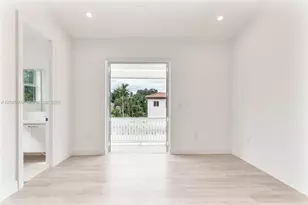 3406 Ponce de Leon Blvd, Coral Gables, FL 33134 - Photo 7