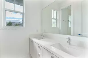 3406 Ponce de Leon Blvd, Coral Gables, FL 33134 - Photo 9