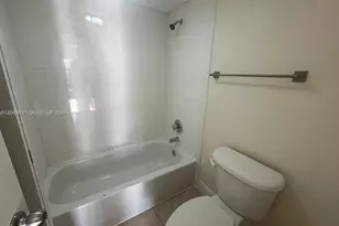 5112 NW 79th Ave, Doral, FL 33166 - Photo 9
