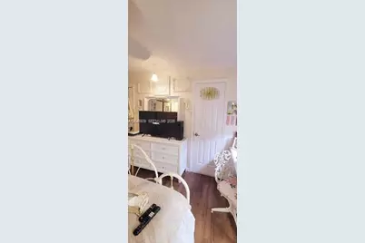132 Sparrow Dr #B, Royal Palm Beach, FL 33411 - Photo 7