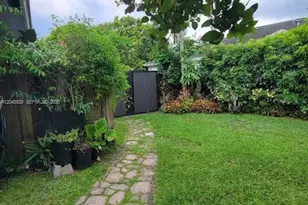 132 Sparrow Dr, Royal Palm Beach, FL 33411 - Photo 11