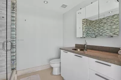 400 Alton Rd #706, Miami Beach, FL 33139 - Photo 31