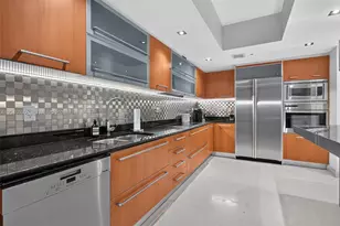 400 Alton Rd, Miami Beach, FL 33139 - Photo 23