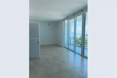 350 NE 24th St #813, Miami, FL 33137 - Photo 3