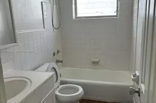 11925 NE 19th Dr, North Miami, FL 33181 - Photo 5