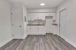 1430 NW 2nd Ave, Florida City, FL 33034 - Photo 3