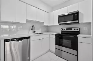 1740 Funston St, Hollywood, FL 33020 - Photo 3