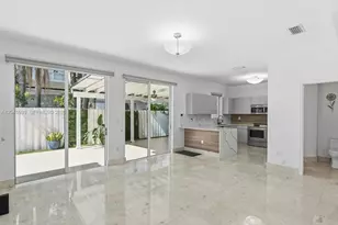 11274 NW 43rd Terrace, Doral, FL 33178 - Photo 7