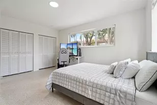 835 80th St, Miami Beach, FL 33141 - Photo 5