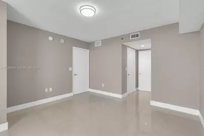 50 Biscayne Blvd #4208, Miami, FL 33132 - Photo 15