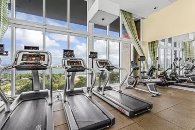 50 Biscayne Blvd #4208, Miami, FL 33132 - Photo 47