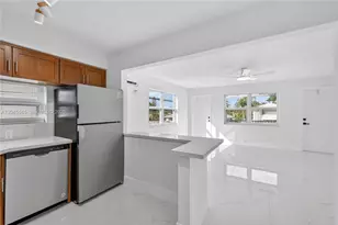 1520 NE 56th St, Fort Lauderdale, FL 33334 - Photo 9