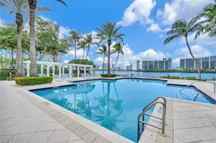 3245 NE 184th St, Aventura, FL 33160 - Photo 3