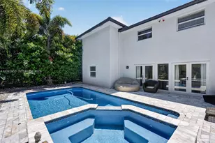 542 N Cypress Dr, Tequesta, FL 33469 - Photo 47
