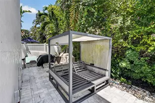 542 N Cypress Dr, Tequesta, FL 33469 - Photo 49