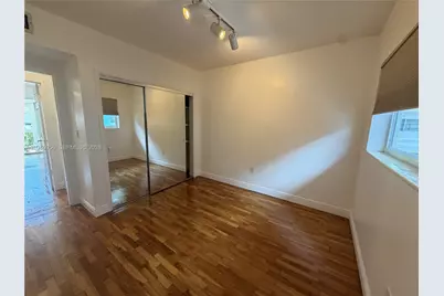 7312 Gary Ave, Miami Beach, FL 33141 - Photo 23