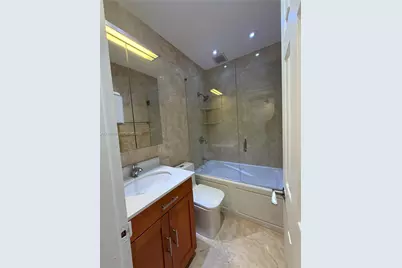 7312 Gary Ave, Miami Beach, FL 33141 - Photo 25