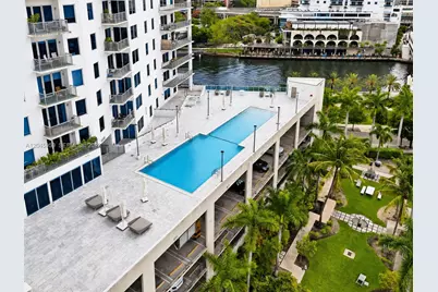 10 SW South River Dr #1708, Miami, FL 33130 - Photo 17