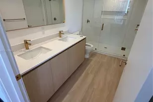 90 NE 32nd St, Miami, FL 33137 - Photo 25