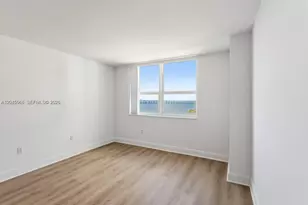 1155 Brickell Bay Dr, Miami, FL 33131 - Photo 9